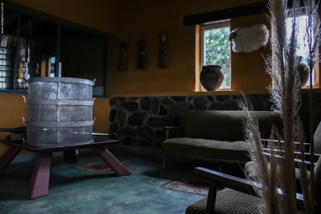 Miraluna Bodega Boutique Cachí Exteriér fotografie